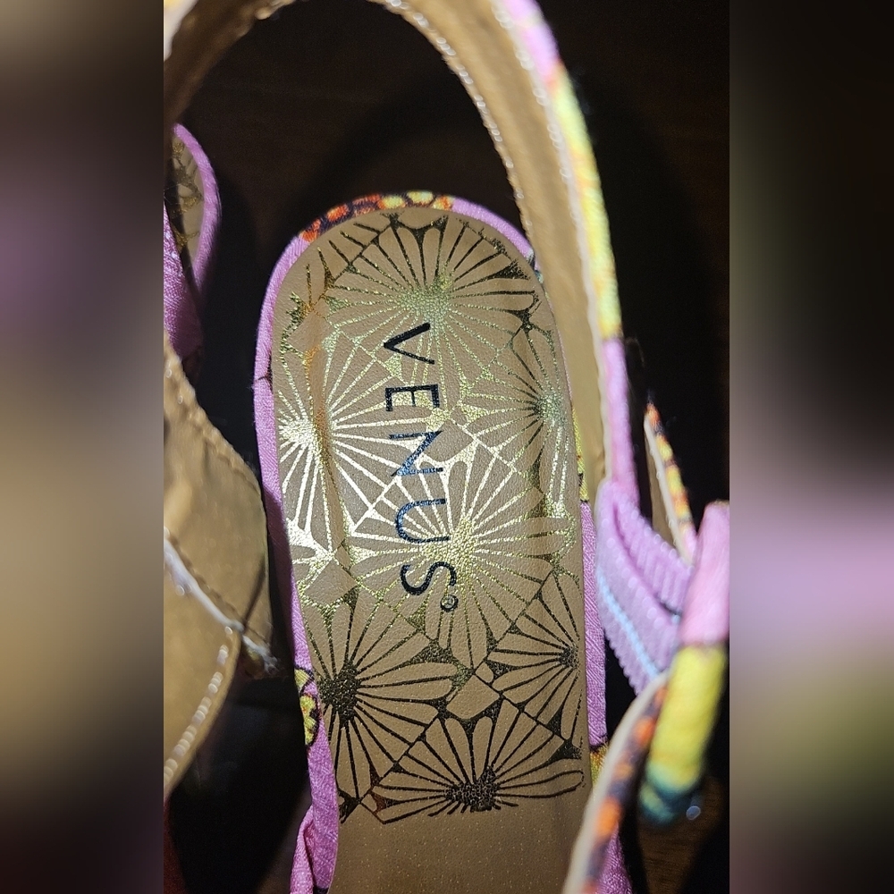 VENUS Tropical Vacation Pineapple Pink Pineapple Wedge Platform Sandals 8.5 - Picture 11 of 14
